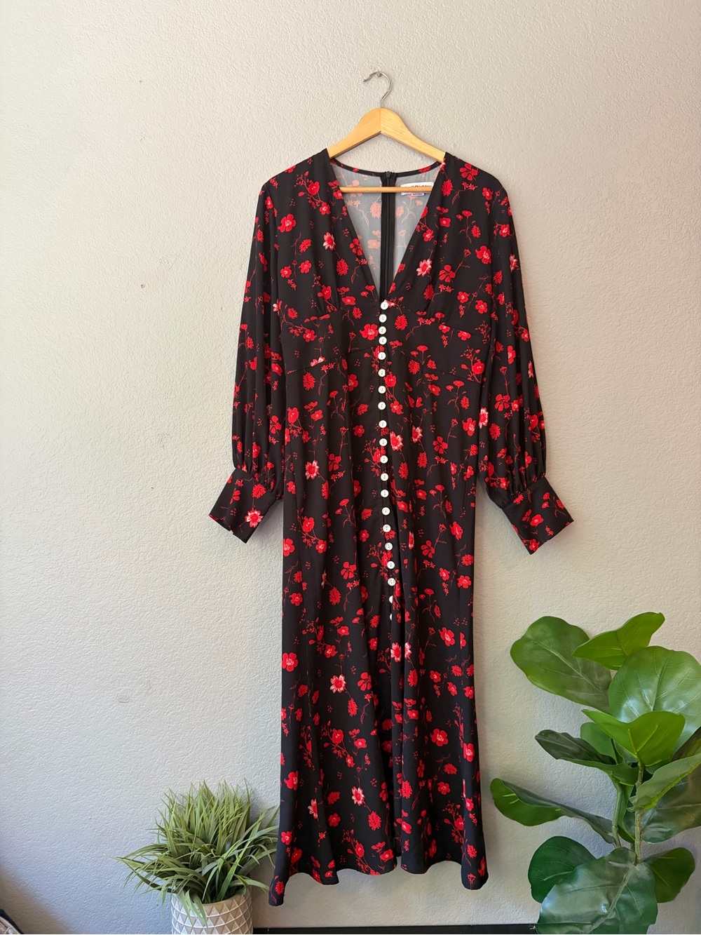Charlie Holiday Black Maxi Dress Red Floral Print Size 6